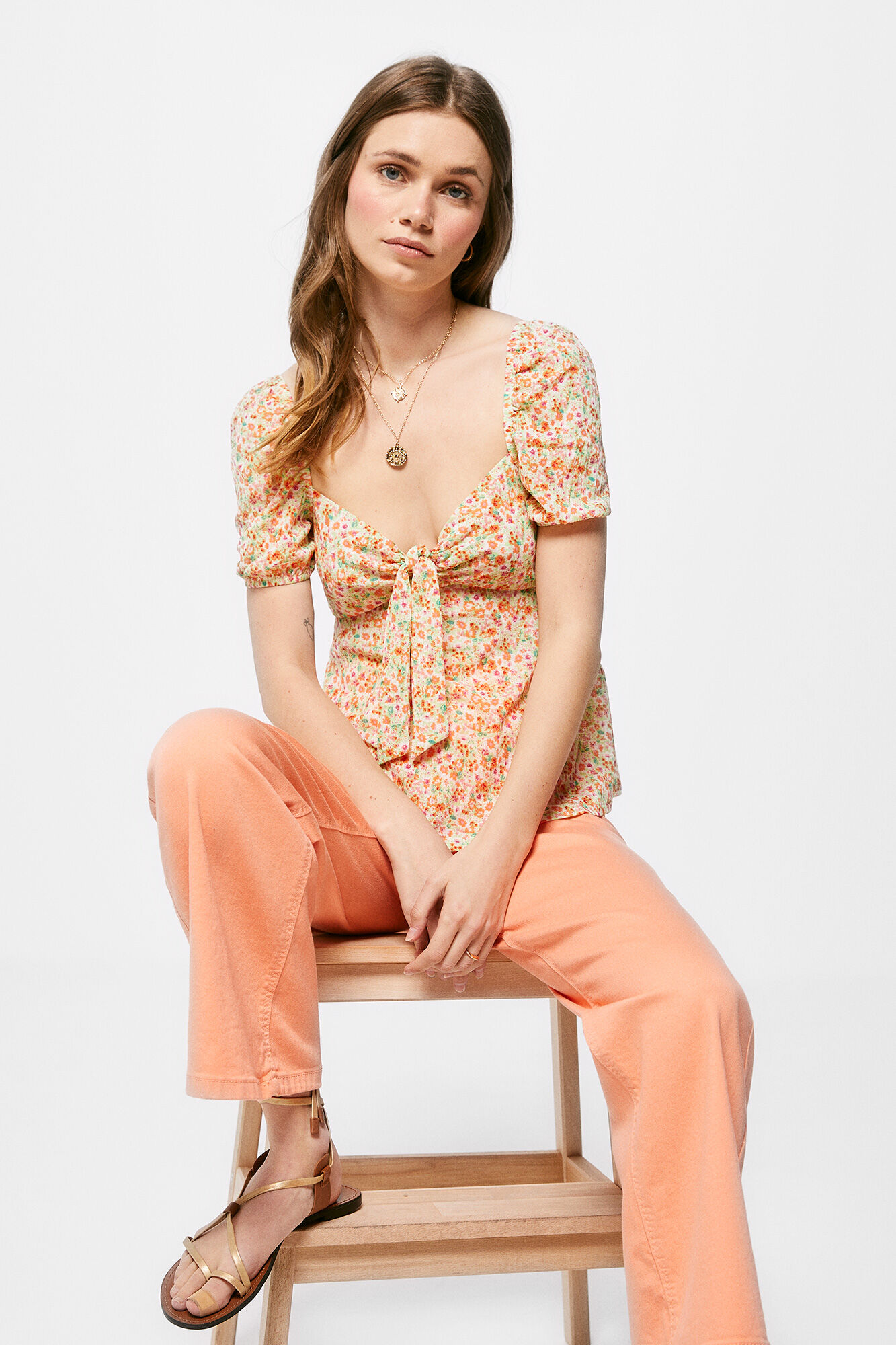 Blusa estampada com decote nó - Estampa verde