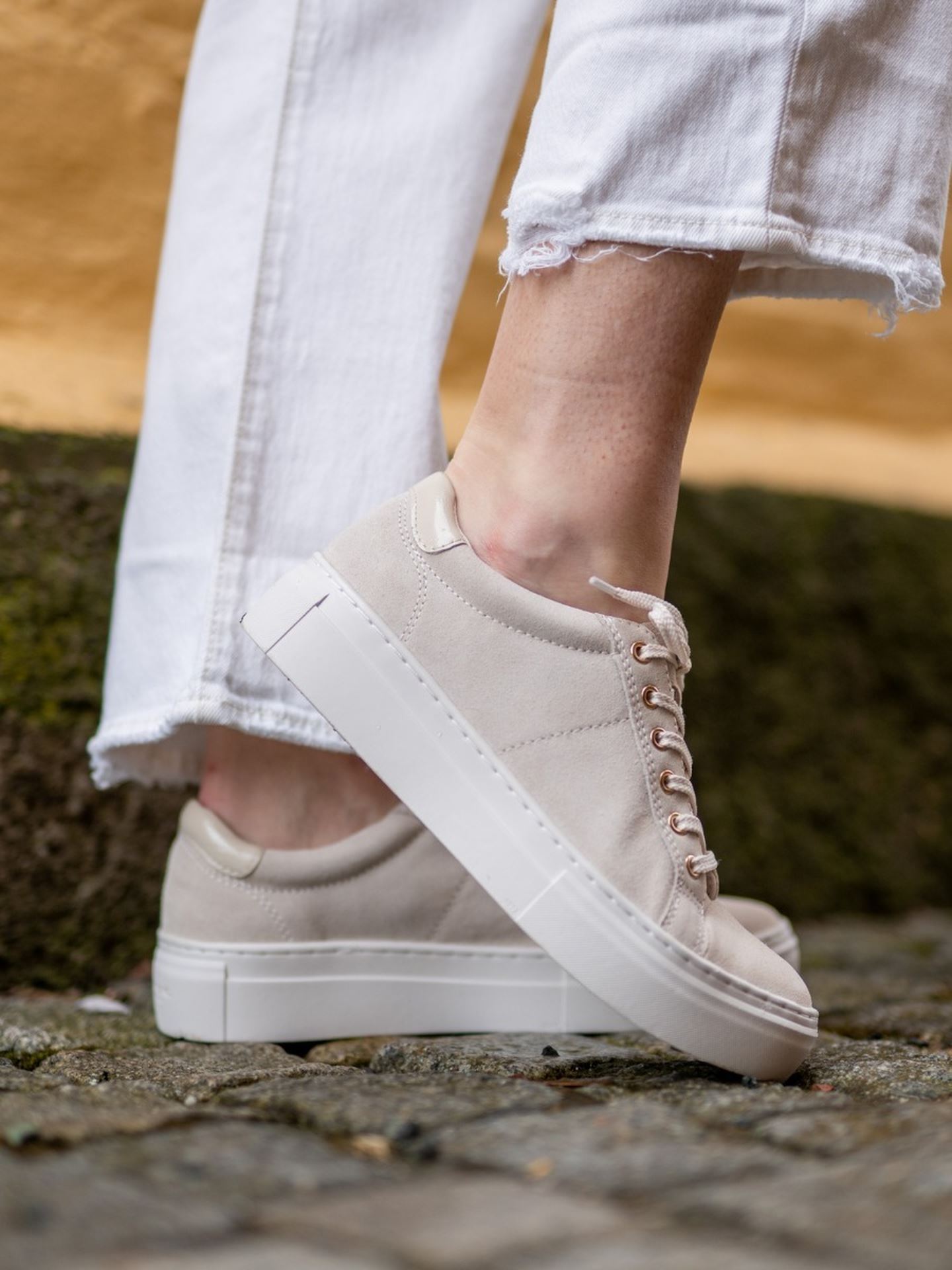 Zoe Platform Suede