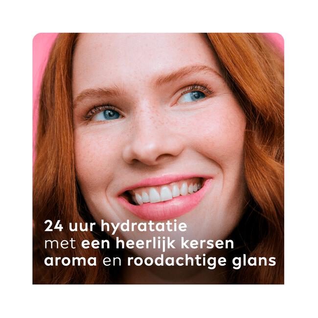 Labello Cherry Shine Lippenbalsem 24u Hydratatie Zachtrood 1 Stuk