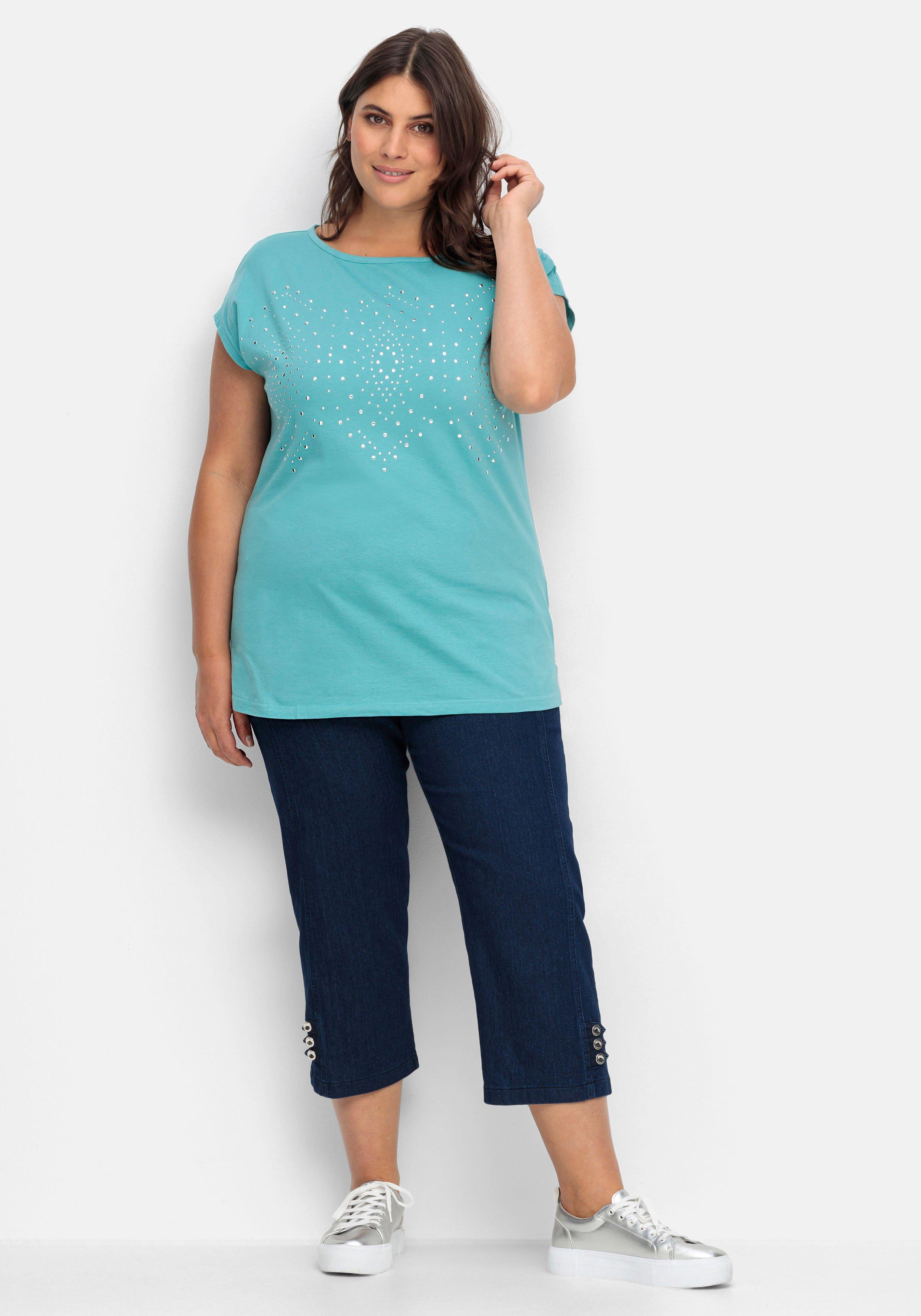 7/8-Jeans mit Zierknöpfen am Saum