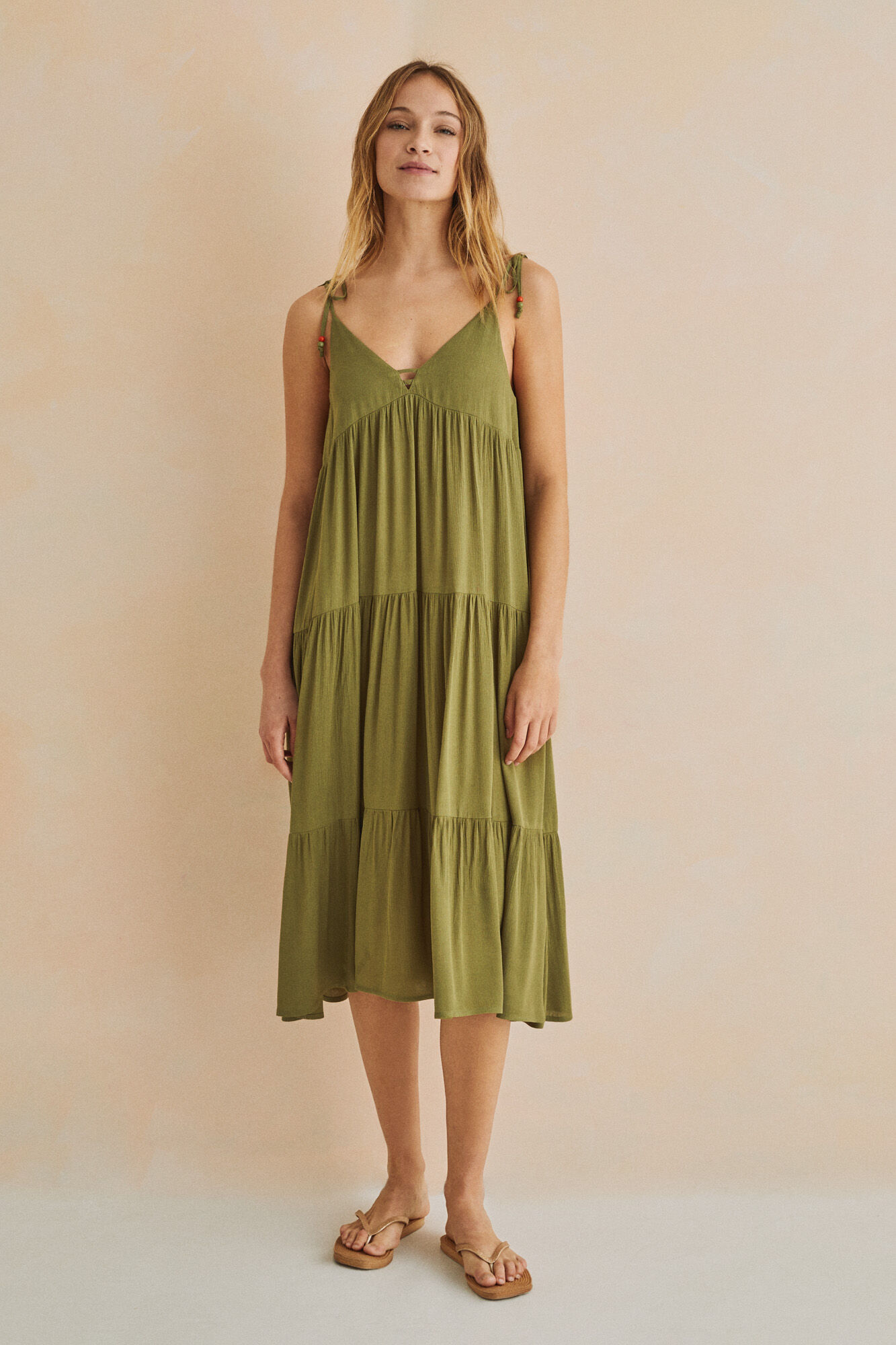 Vestido verde com amarração larga - verde