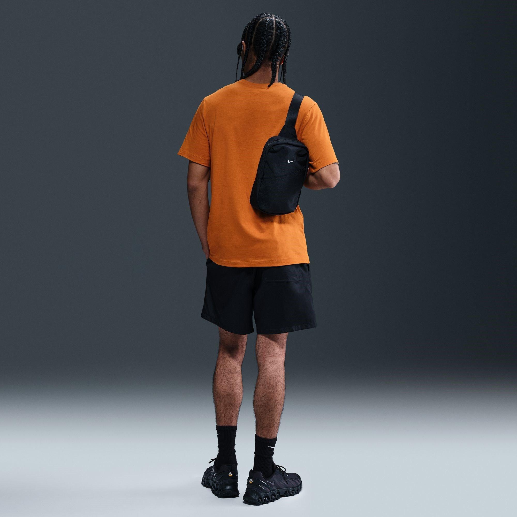 Nike Sportswear Club Men's T-Shirt