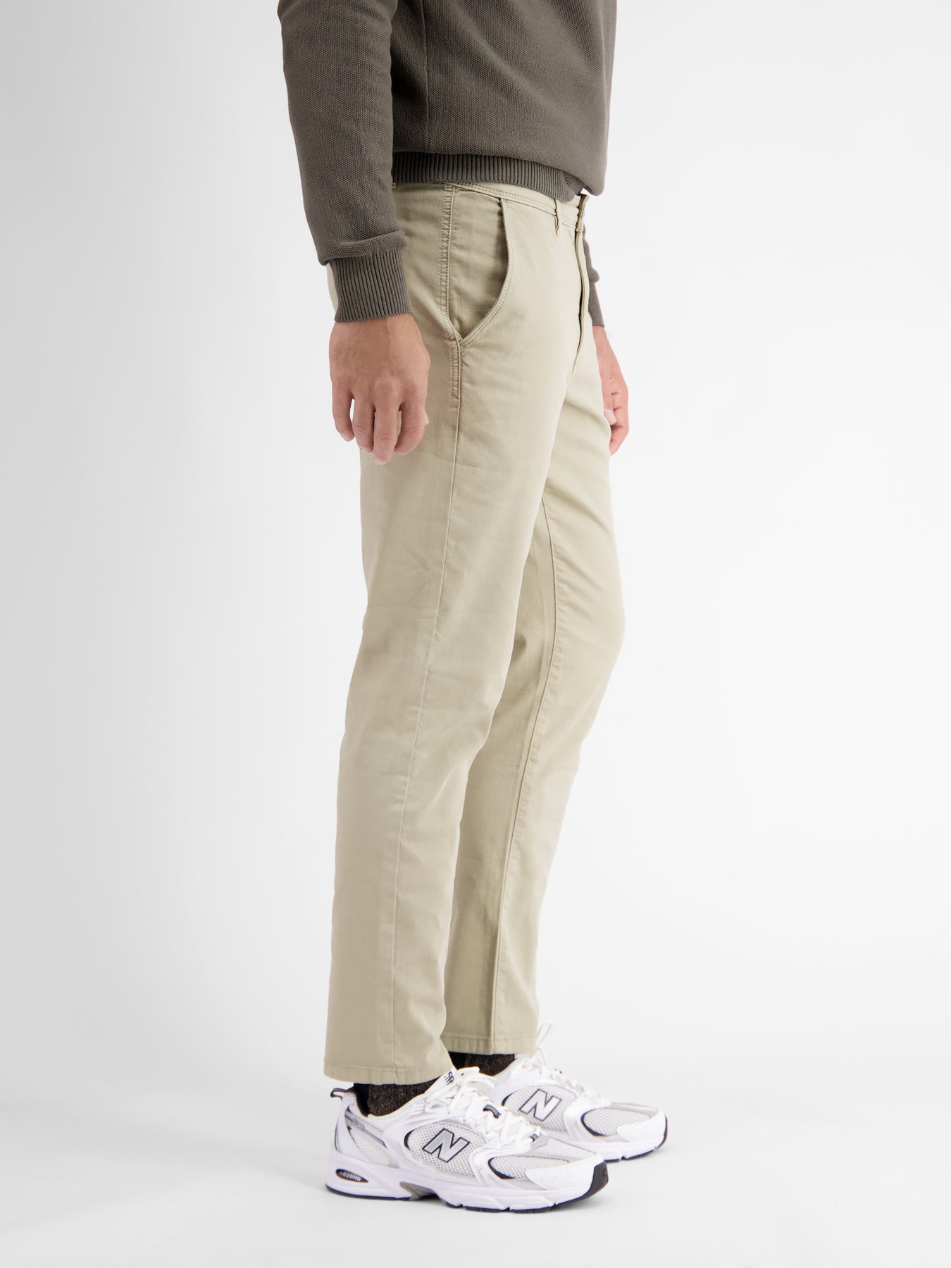Chino mit Microstruktur, SLIM FIT