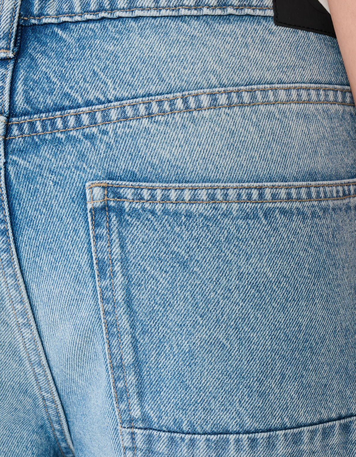 Relaxed Fit Denim Short Mediumstone