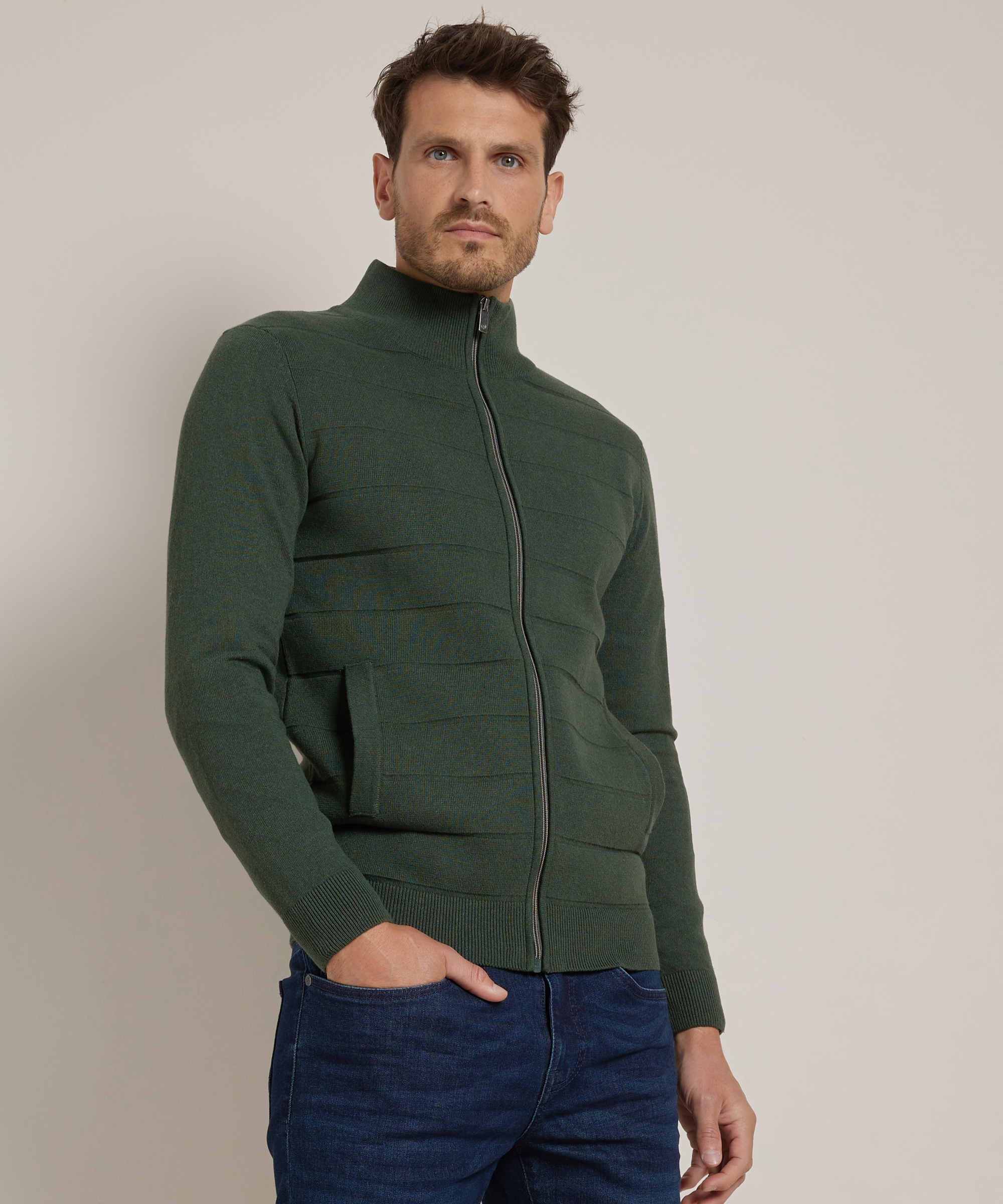 vest met gebreide strepen