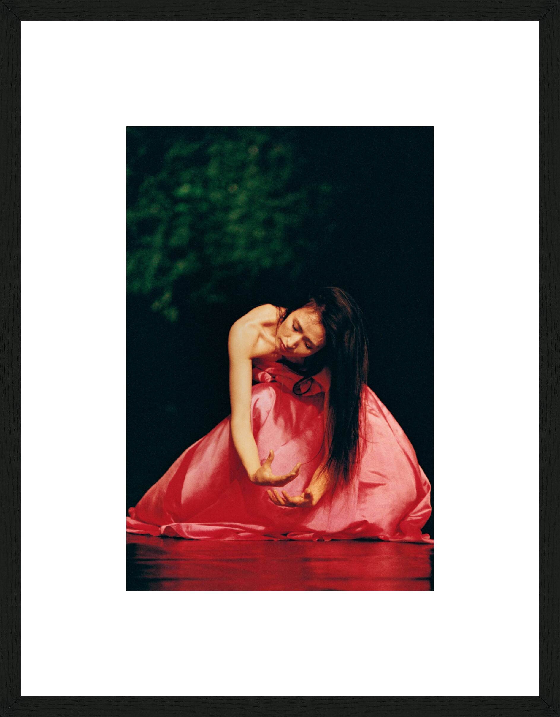 Pina Bausch: Wiesen-land, Na Young Kim by Ursula Kaufmann - Limited Edition. Edition of: 150. Signed.