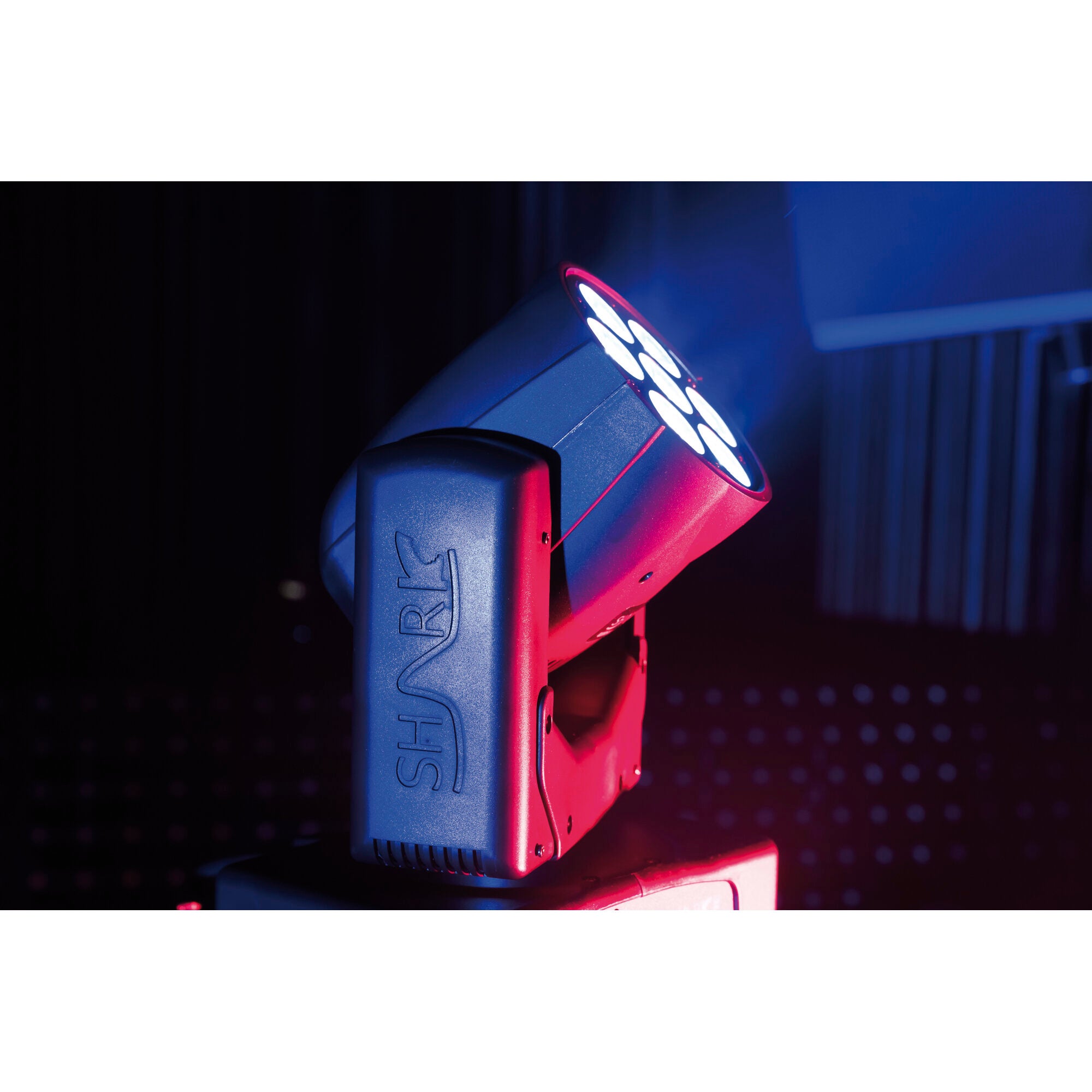 Showtec Shark Wash One RGBWA + UV LED movinghead