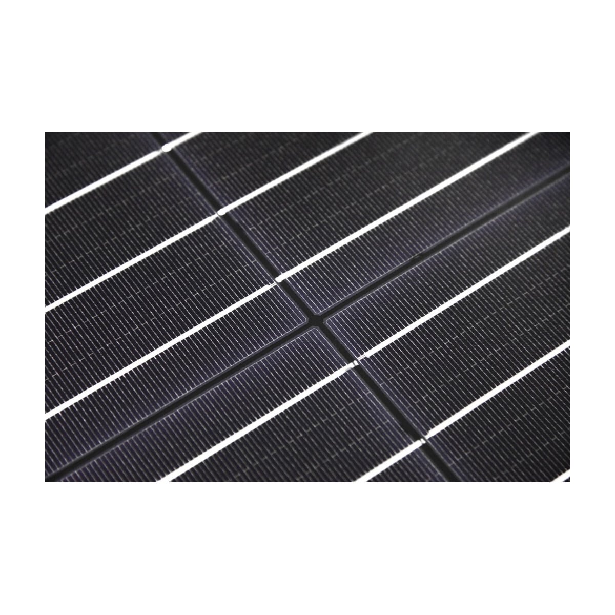SKANBATT Solcellepanel 200W - All Black - Mono - PERC - 1500x680x35mm