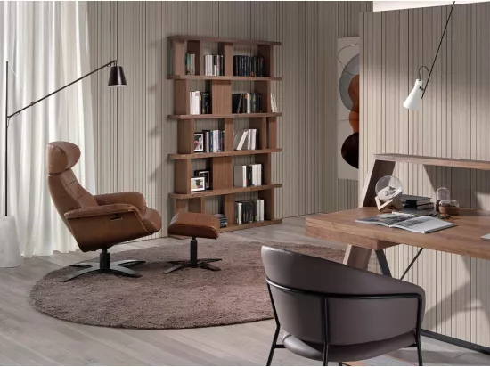 Fauteuil pivotant en cuir de couleur camel 5083 ANGEL CERDA