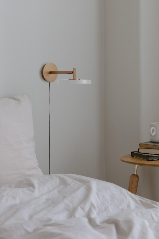 Umage Asteria wandlamp LED short Ø15 Pearl White