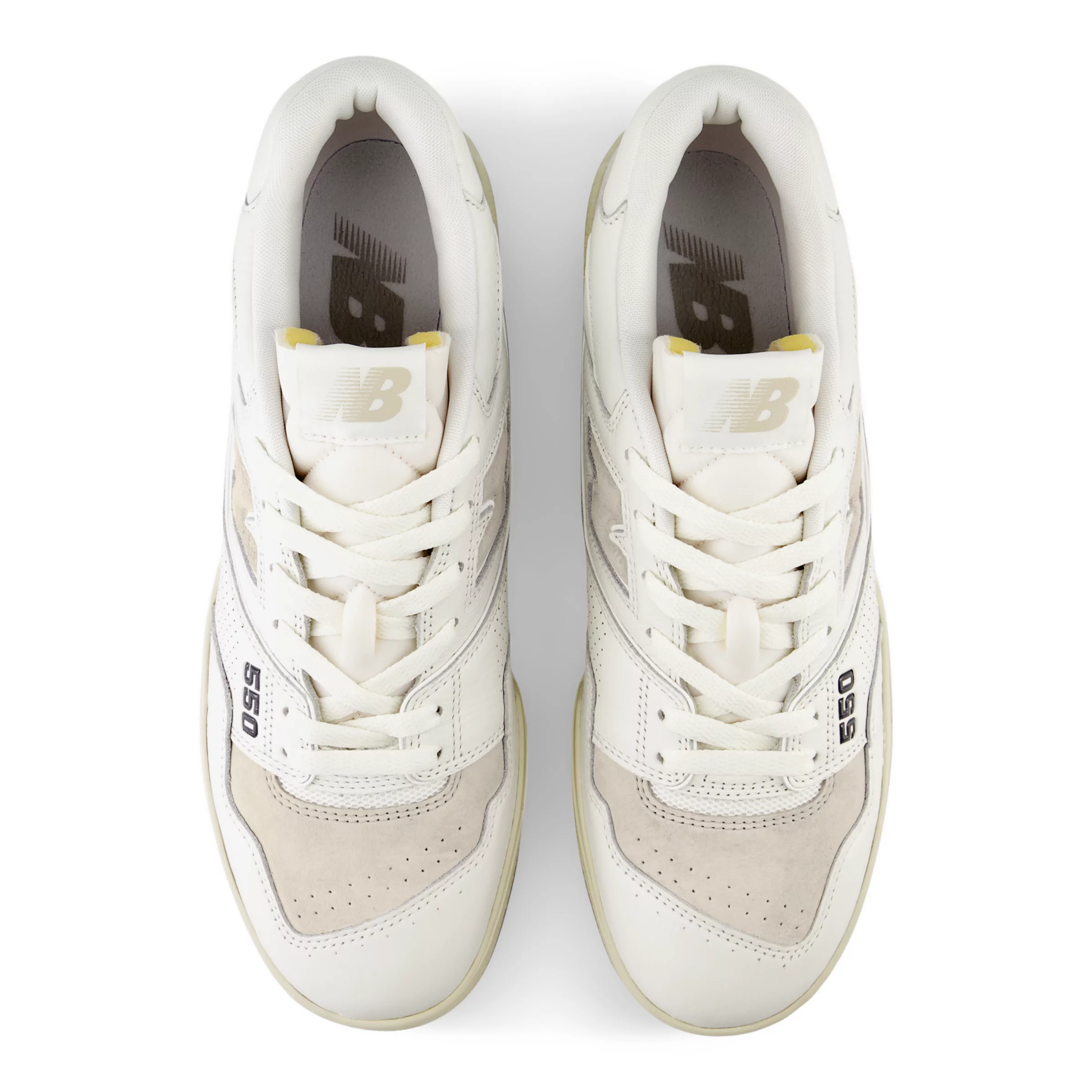 550 White con Timberwolf e Raincloud