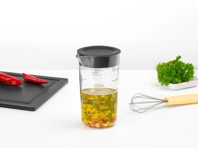 Brabantia Messbecher 2 Stück, 2.5 dl, Transparent Zwei Becher in einem Set