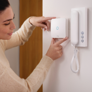 Ring Intercom Wit
