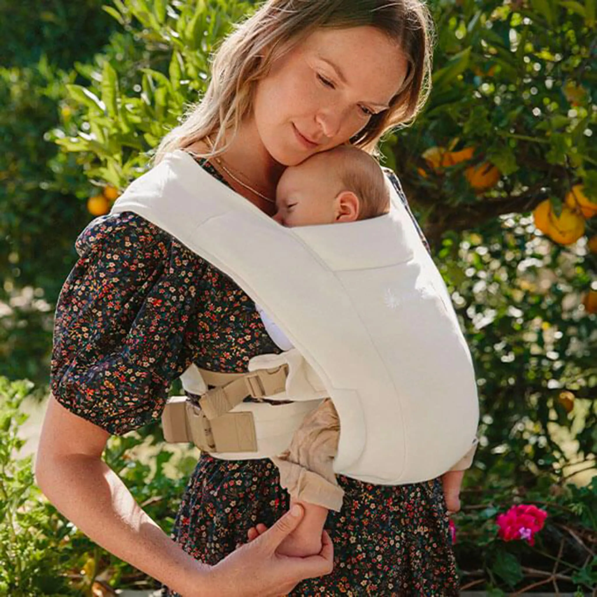Ergobaby Porte-bébé Nouveau-Né Embrace - Crème