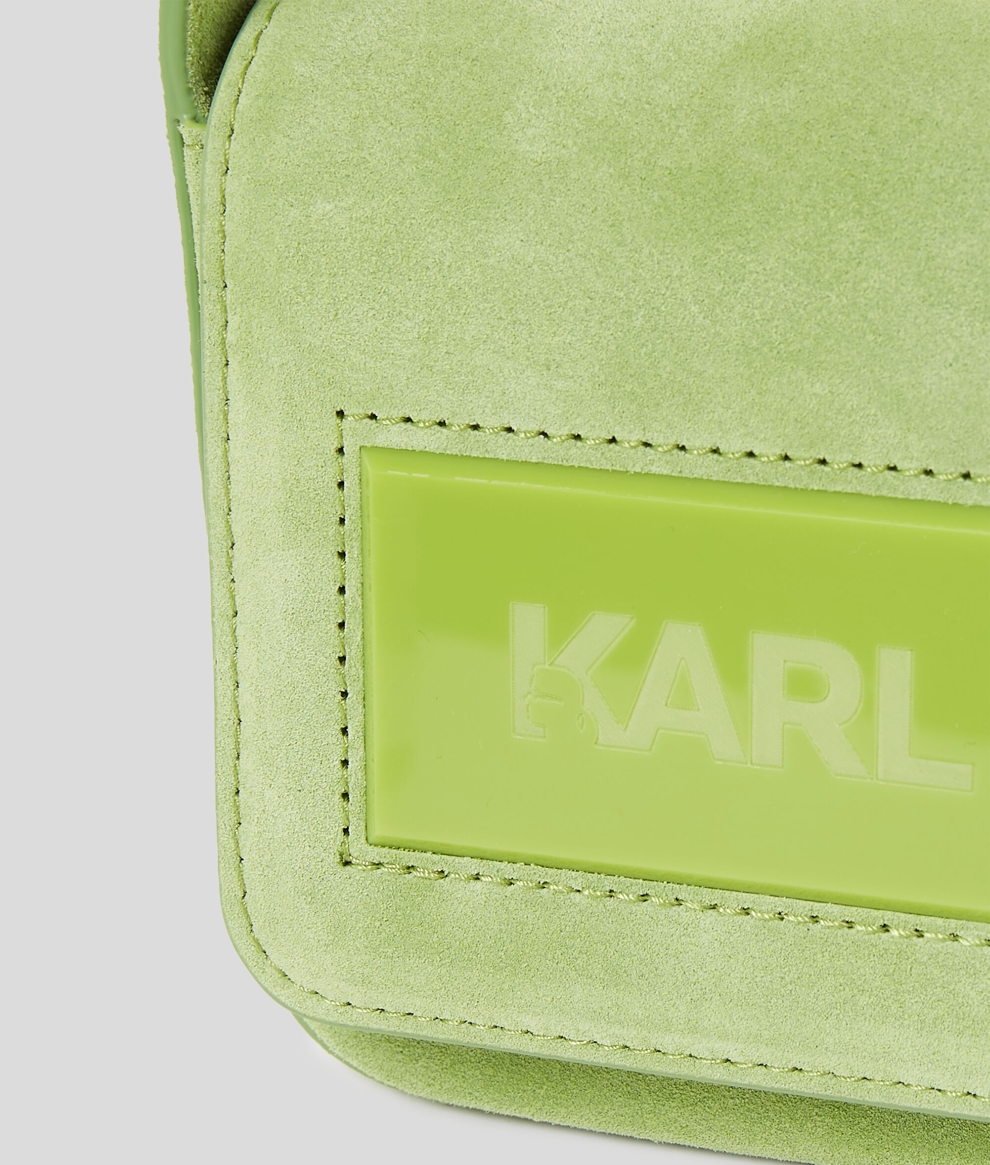 SAC PORTÉ ÉPAULE EN DAIM IKON K