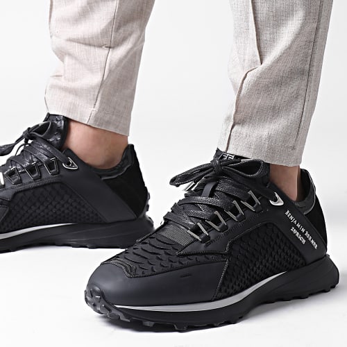 Baskets Alpha Runner Low Top Python Cut-Matt Nappa Black