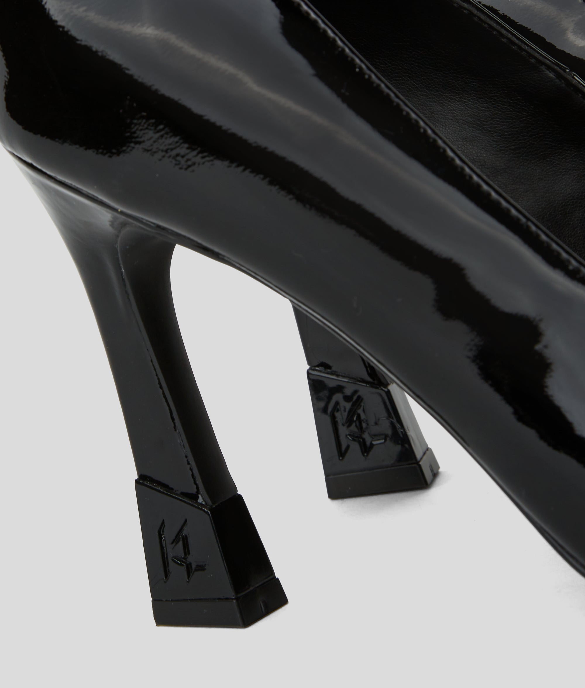 Premiere 90 glanzende pumps
