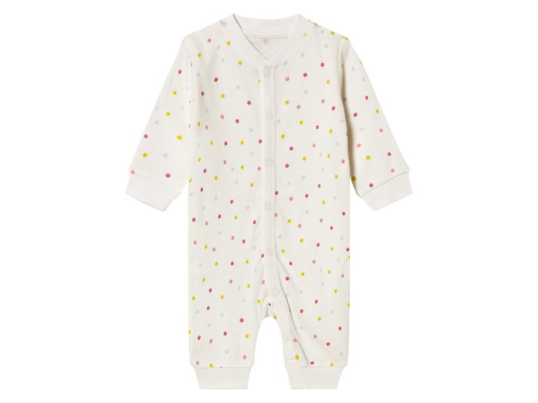 2 baby pyjama's