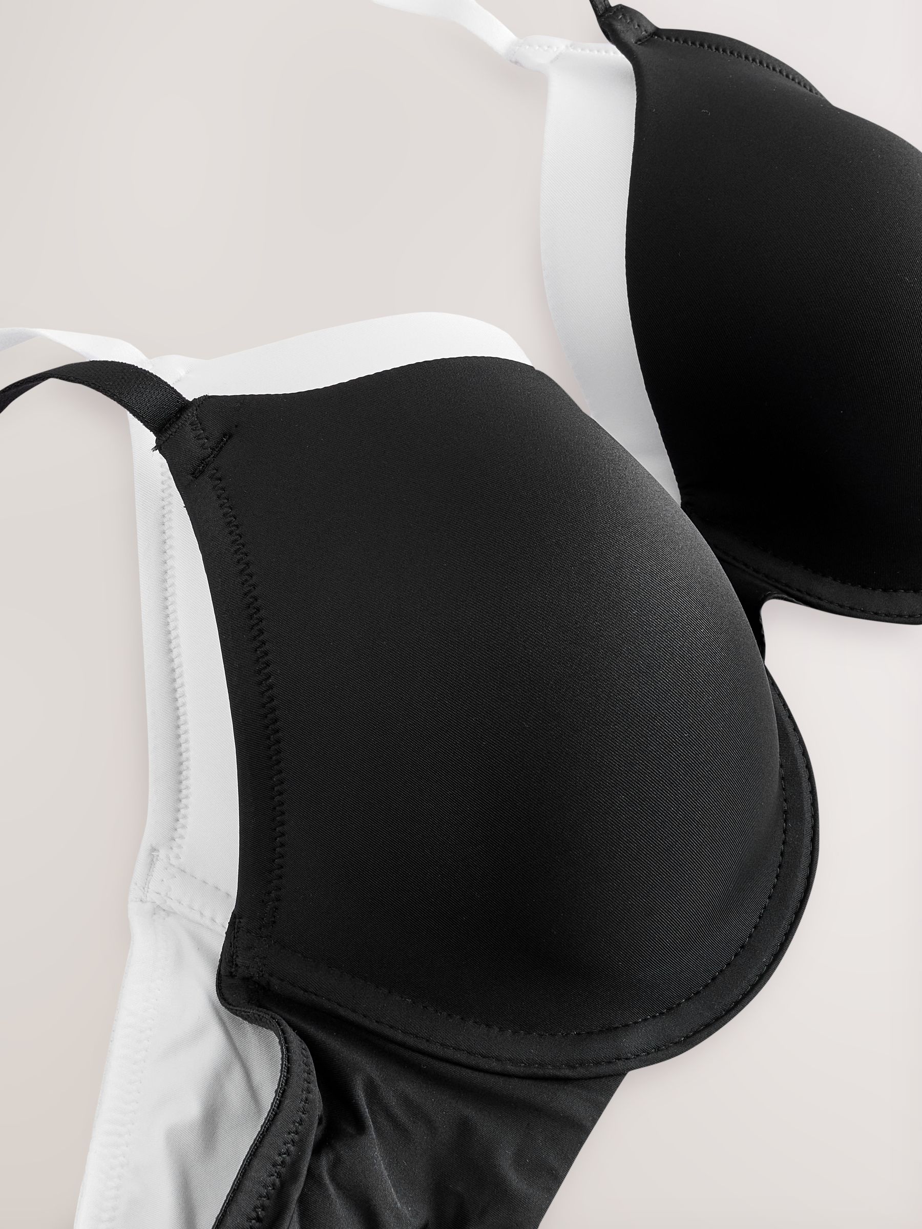 Zwart/wit - A-E Afvlakkende Ultimate Comfort Beha's 2 Verpakking