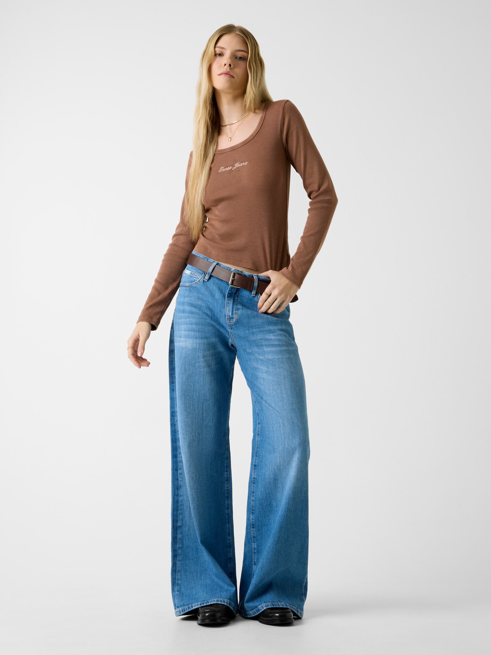 Calça jeans G13 de cintura baixa e pernas extra largas