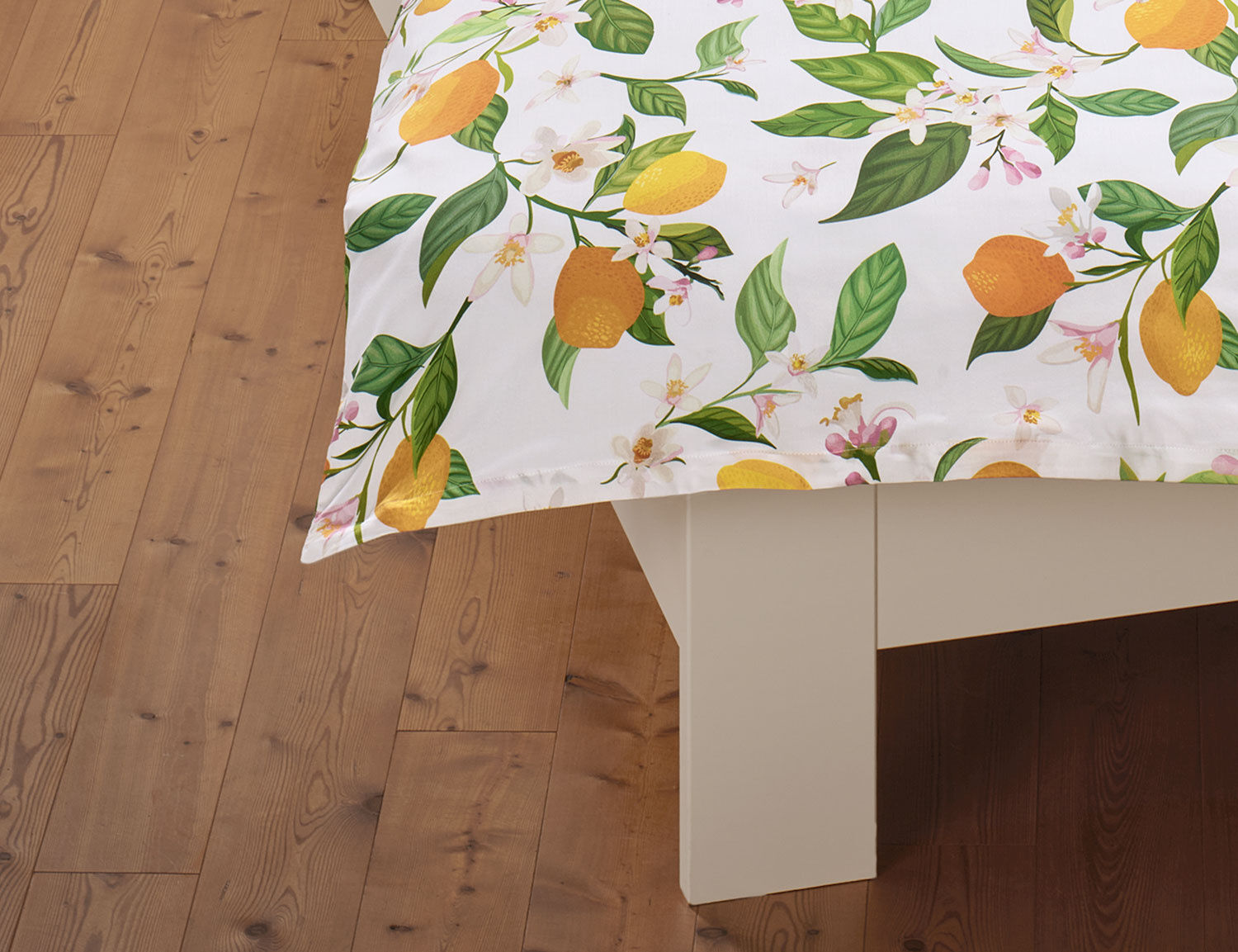 Bettwäsche mit sommerlichem Zitronenmuster