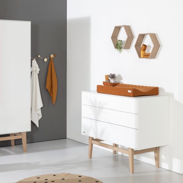 Kidsmill Noud Babykamer Wit | Bed 60 x 120 cm   Commode