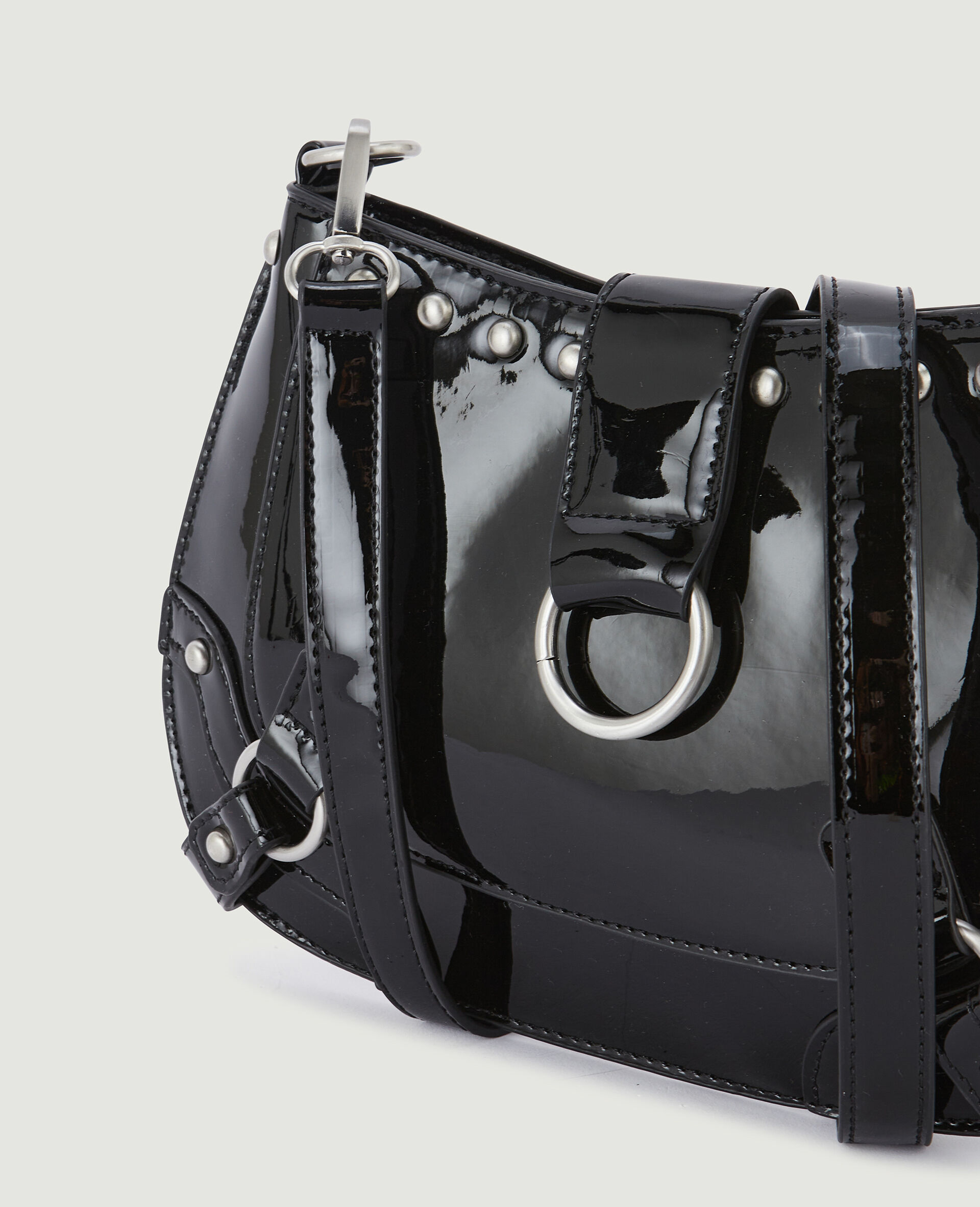 Sac pochette anneaux et clous métalliques - Noir