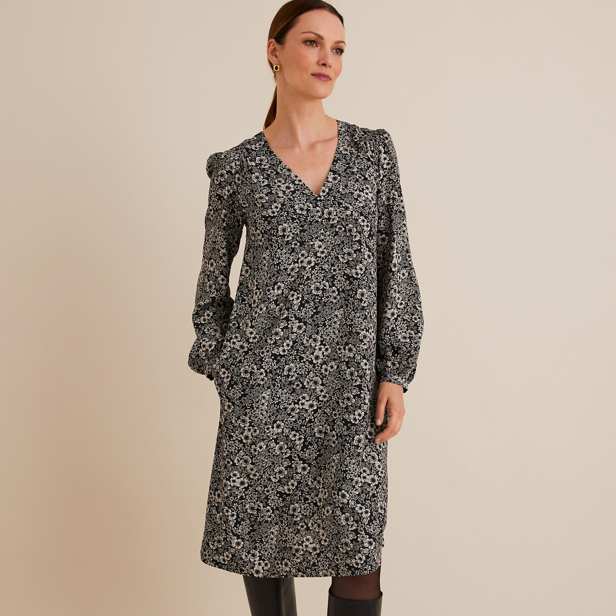 ANNE WEYBURN<br>Vestido florido, estampa floral, comprimento midi