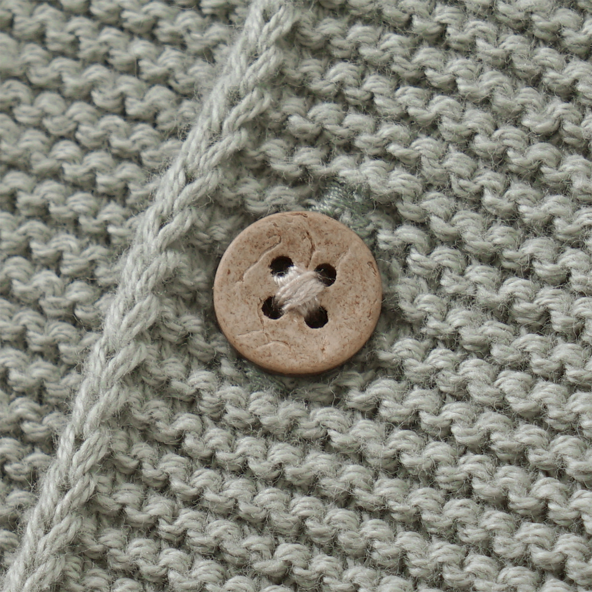 Topomini Pure Collection Newborn Strickjacke mit Knopfleiste schilfgrün