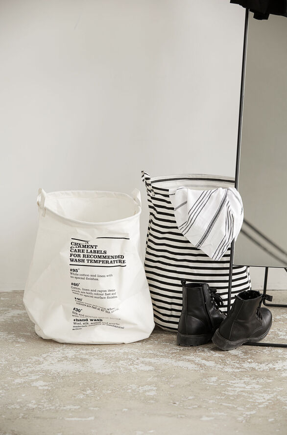 House Doctor Vasketøjspose med striber - Ls0120 Sort/hvid
