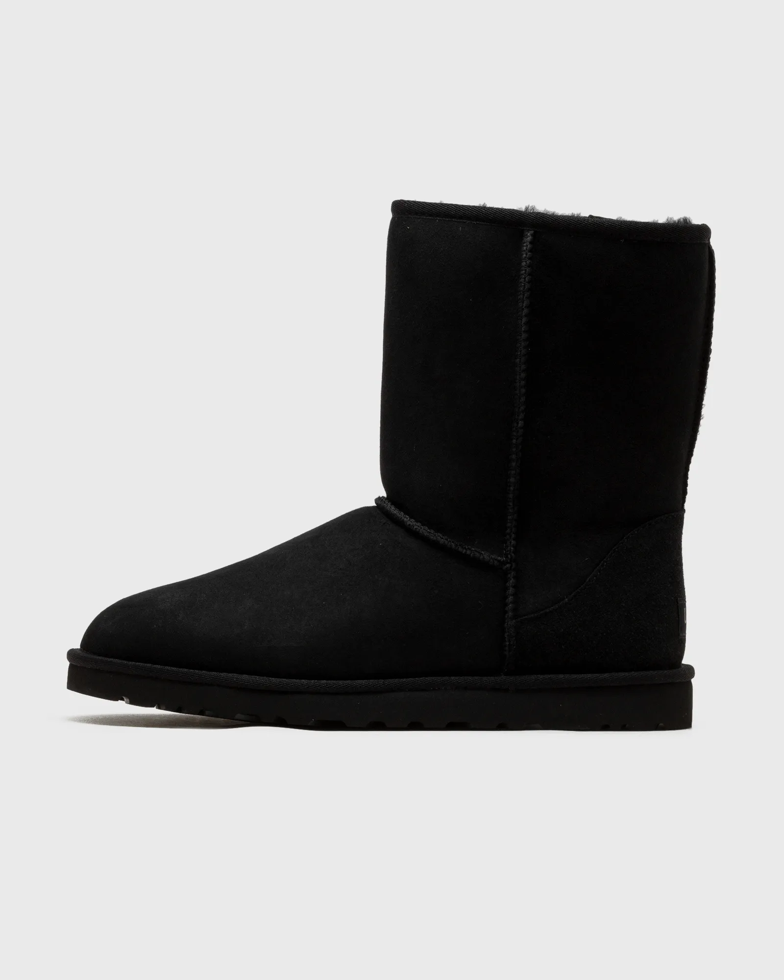 UGG M CLASSIC SHORT
