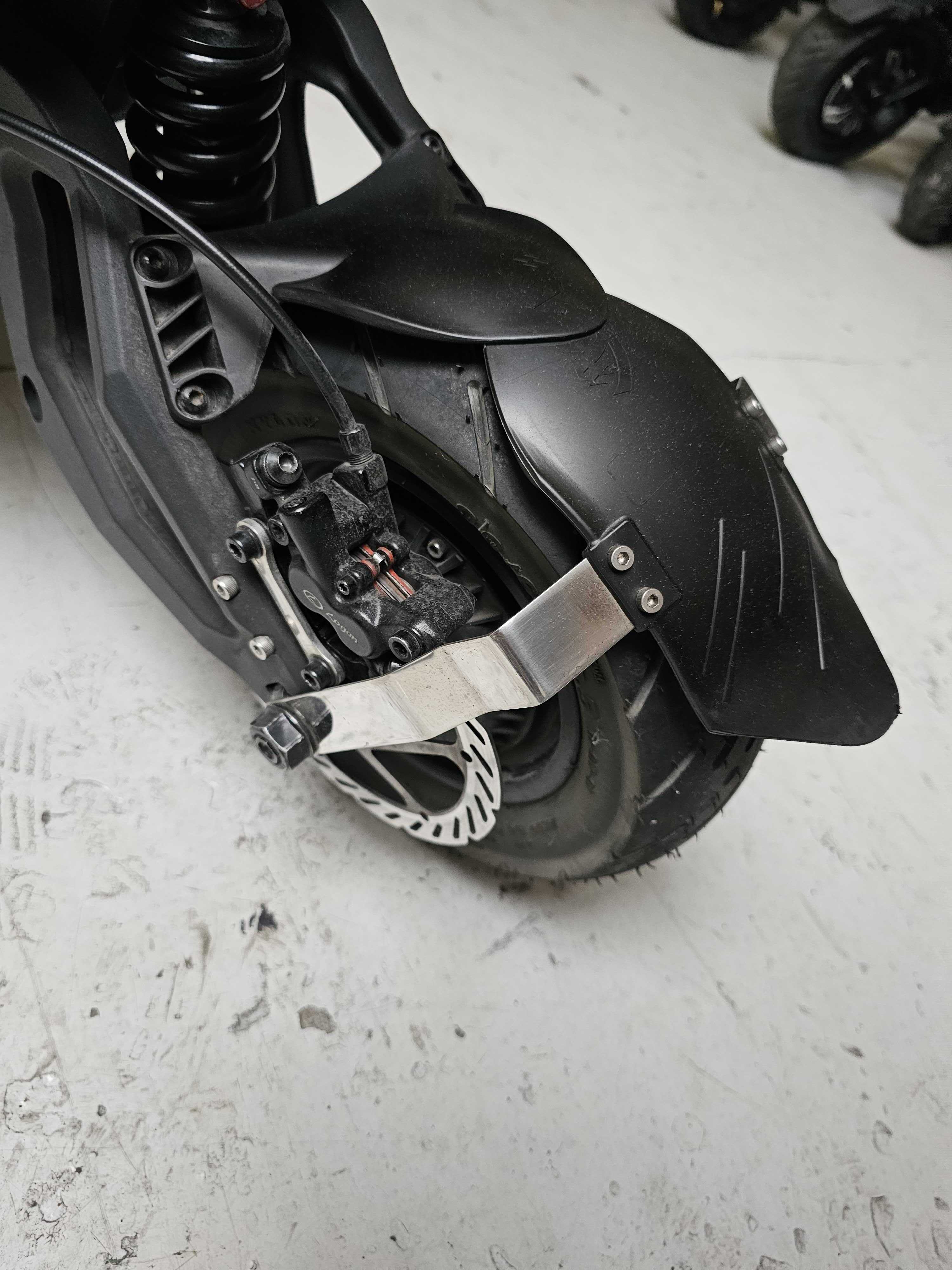Trottinette Électrique Nami Burn E2-MAX 72V - 32 AH - Occasion