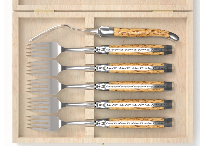 Service de 6 fourchettes Laguiole avec un manche en bois de bouleau et mitres en acier inoxydable