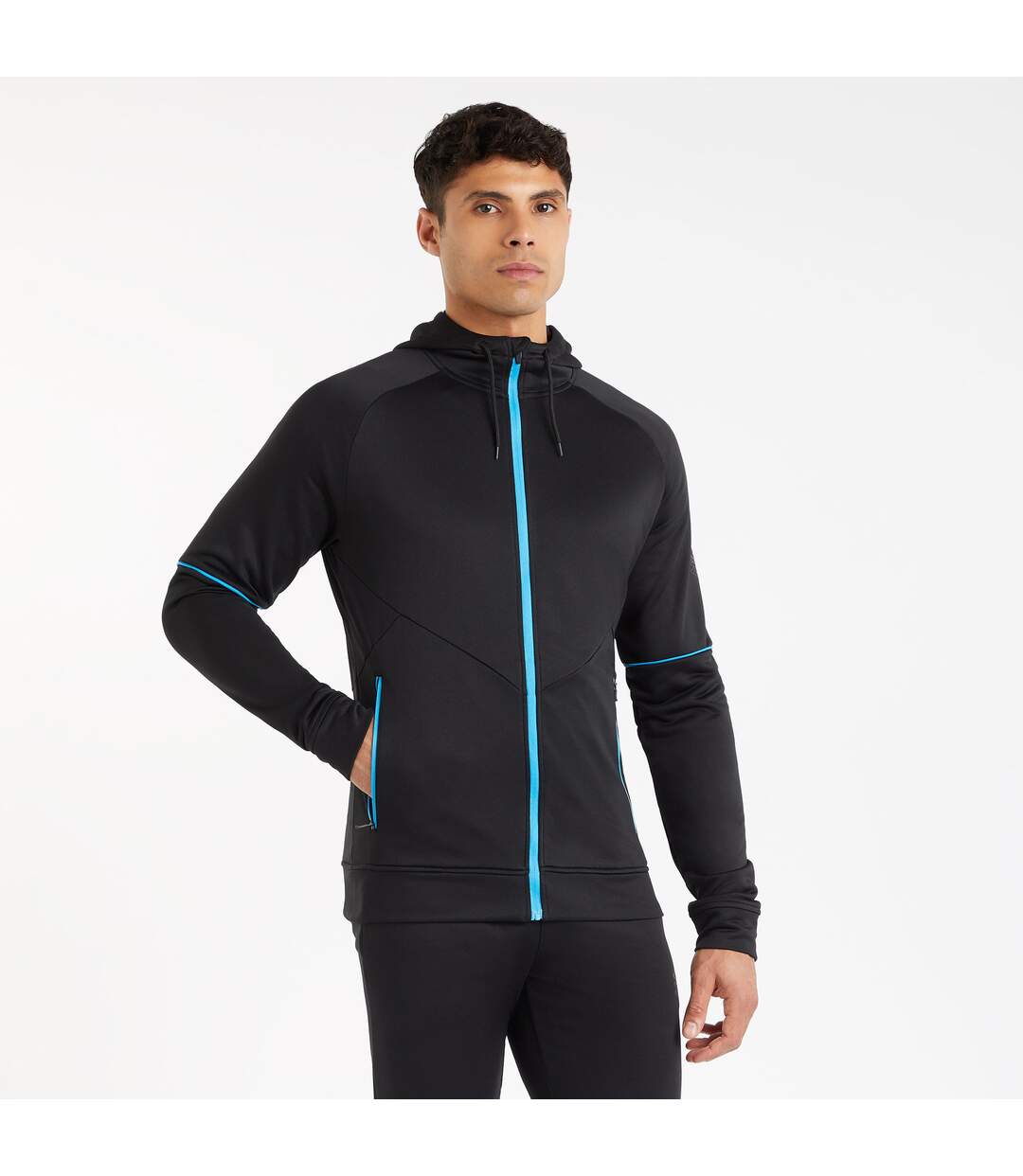 Umbro - Veste à capuche PRO TRAINING - Homme (Noir / Bleu vif) - UTUO1320