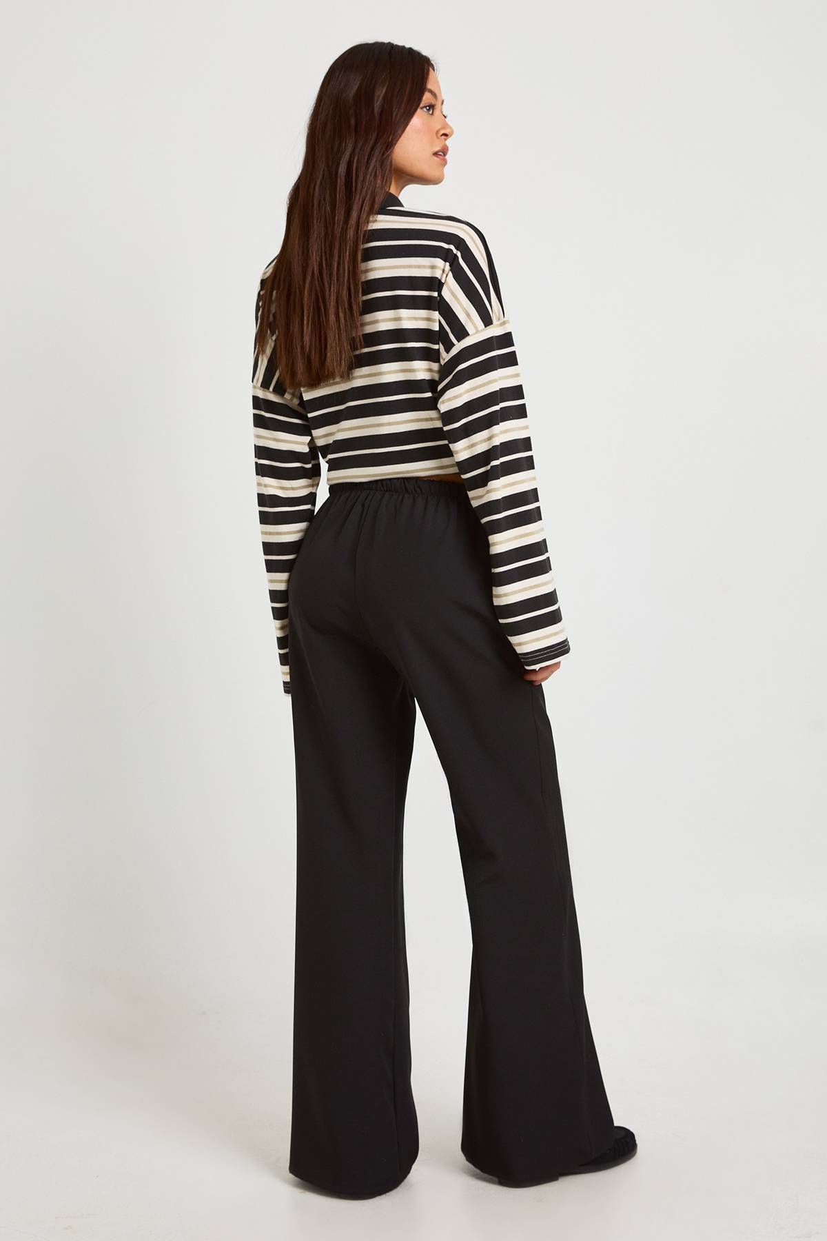boohoo Pantalon Tall Tissé à Taille Élastique et Jambes Droites
