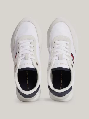 Tênis Essential Global Stripe em Camurça com Travas Finas