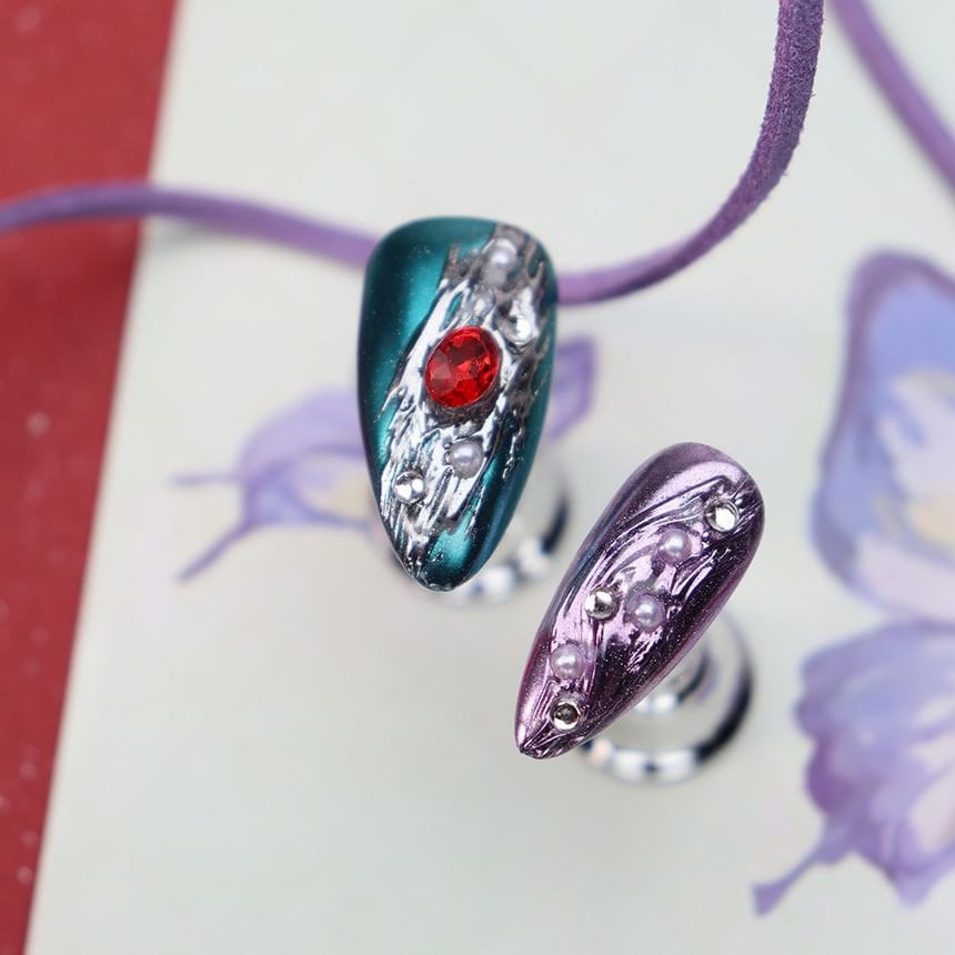 gracienorm - Butterfly Metallic Almond Press On Nail