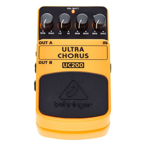 Behringer UC 200