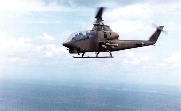 Revell - Bell Ah-1G Cobra Modelhelikopter - 1:32 - Level 5 - 03821