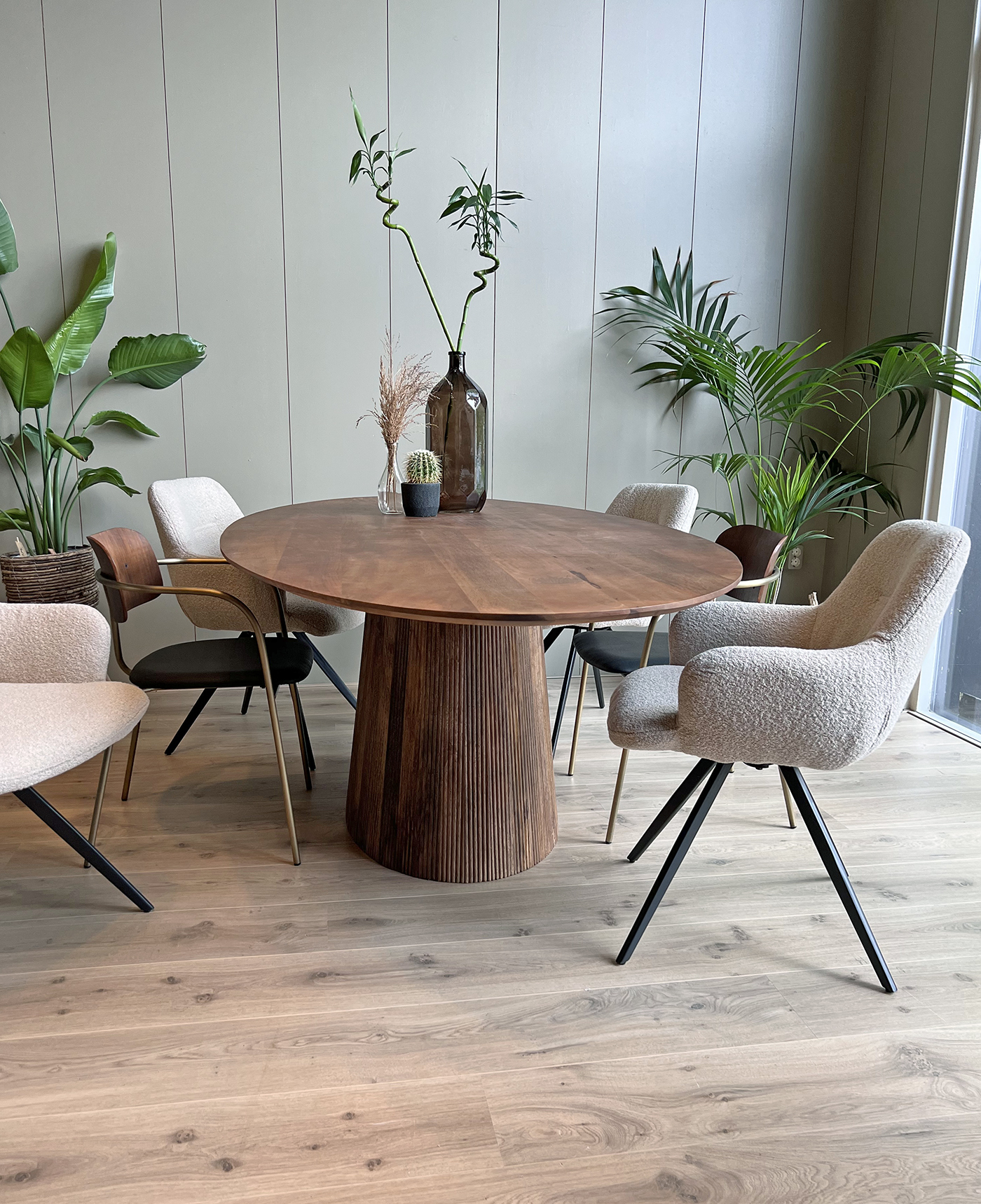 Eetkamertafel Rome Ovaal 240cm