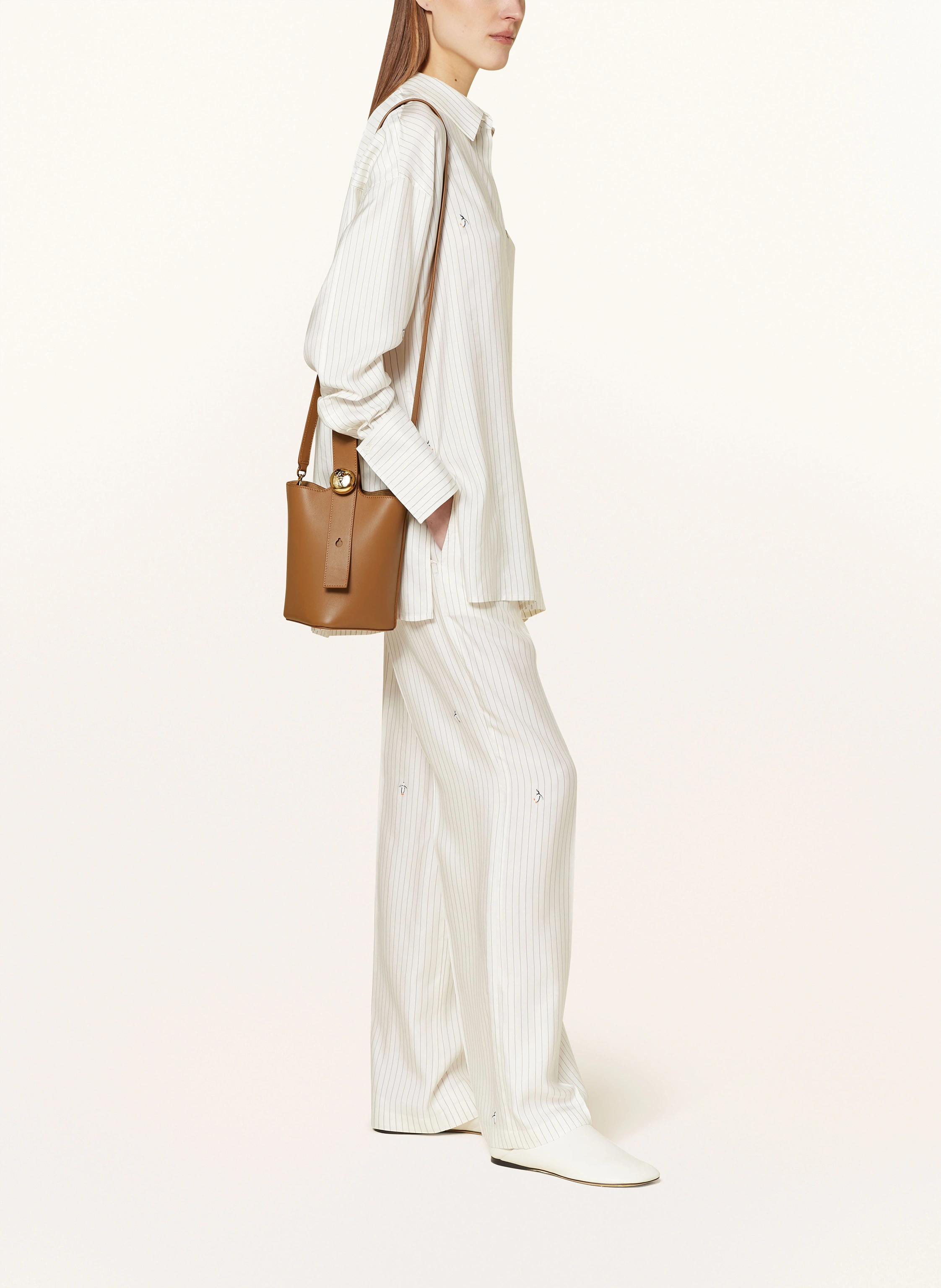LOEWE Handtasche PEBBLE BUCKET MINI