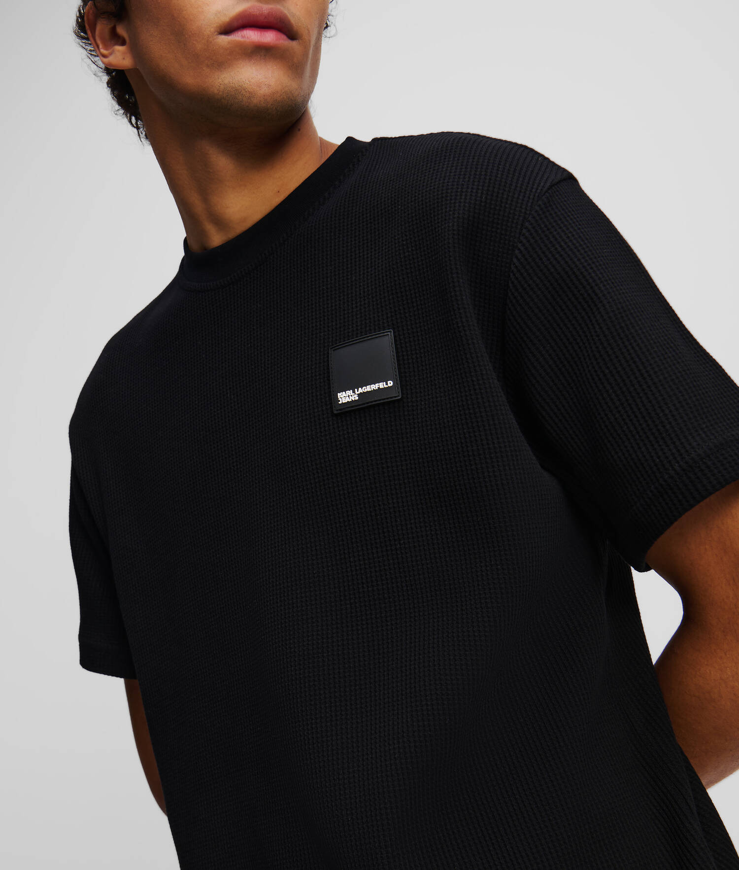 T-SHIRT À TEXTURE GAUFRÉE - Noir