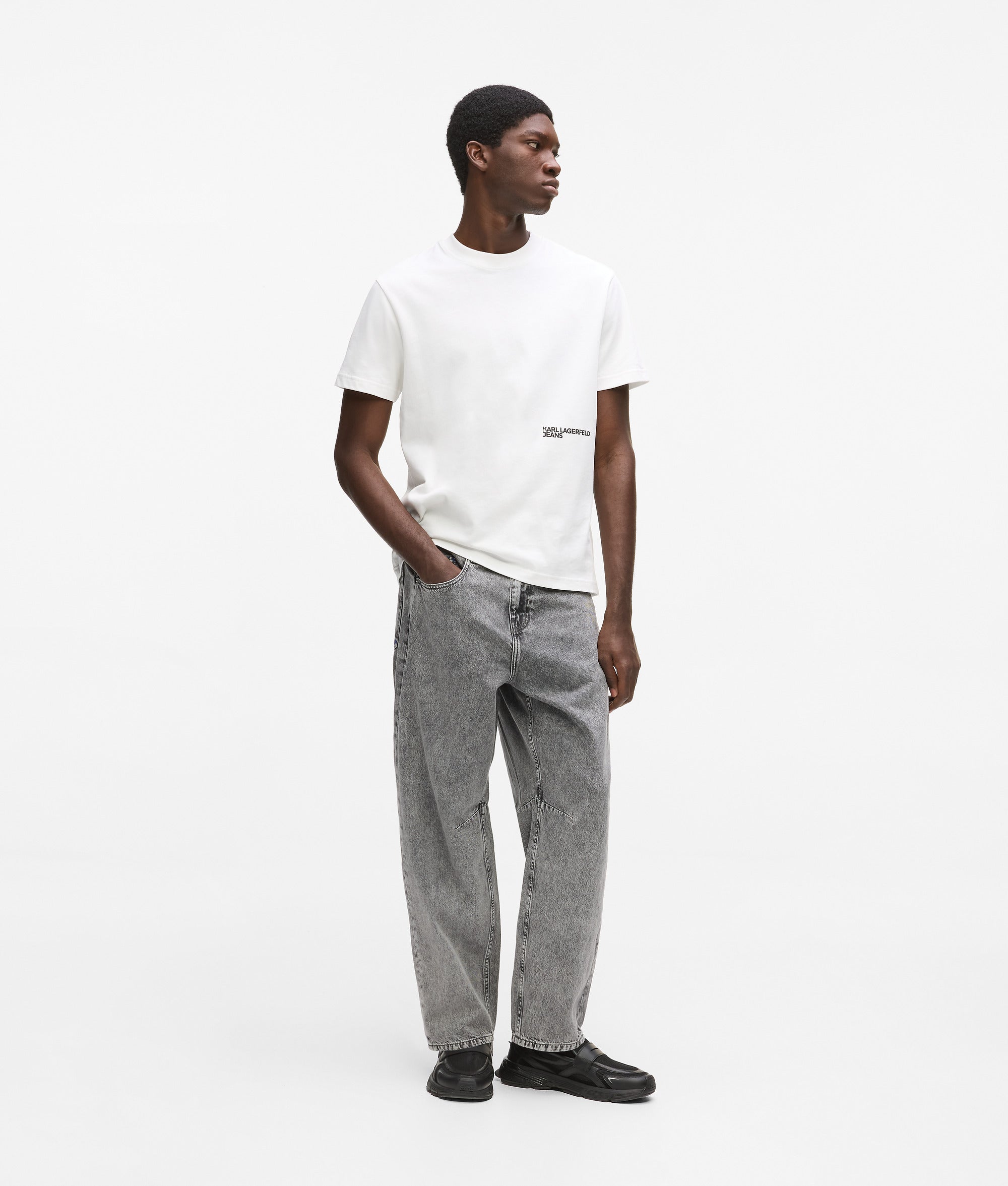 Barrel Jeans