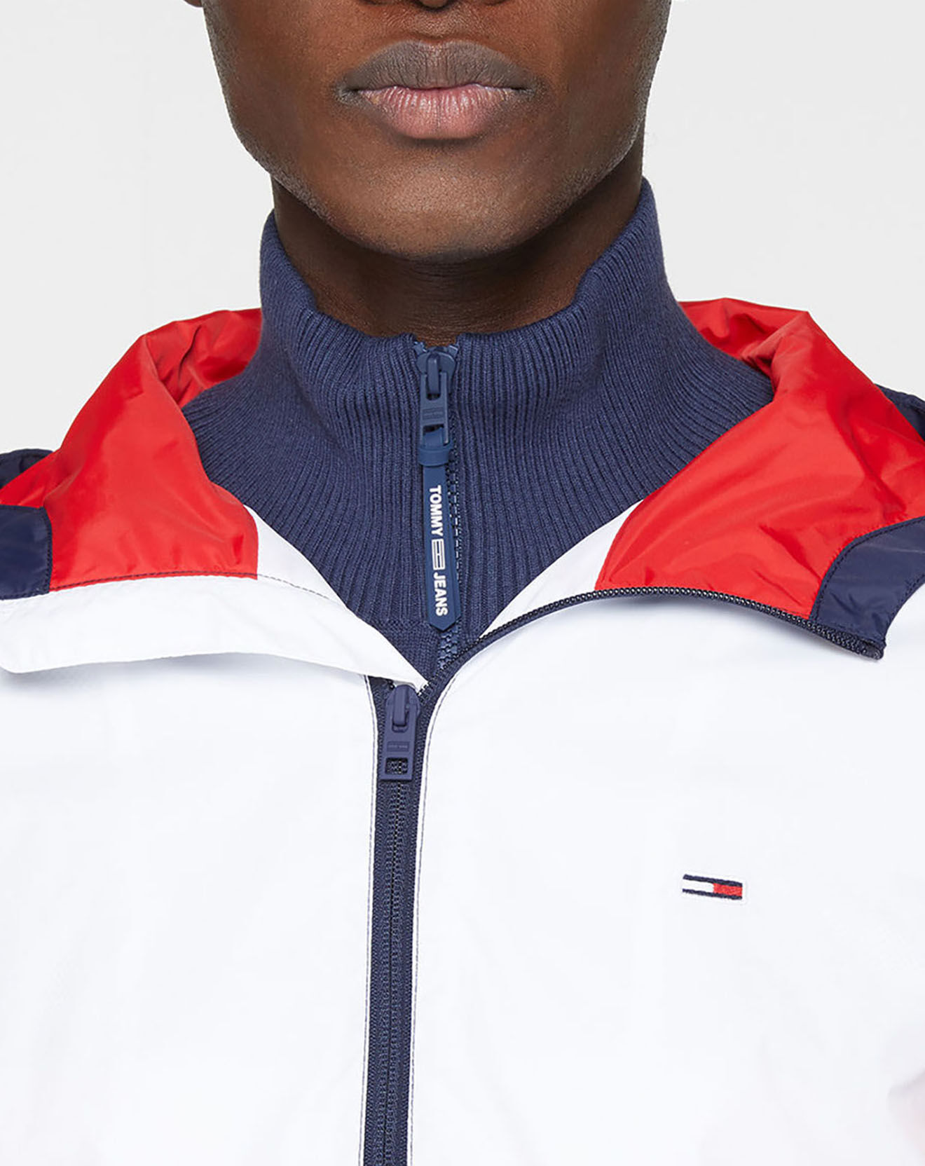 Tommy Jeans Blouson à capuche colorblock bleu/rouge