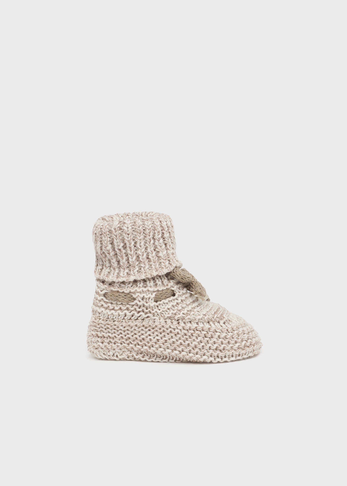 Sapatinhos de malha Better Cotton para recém-nascidos