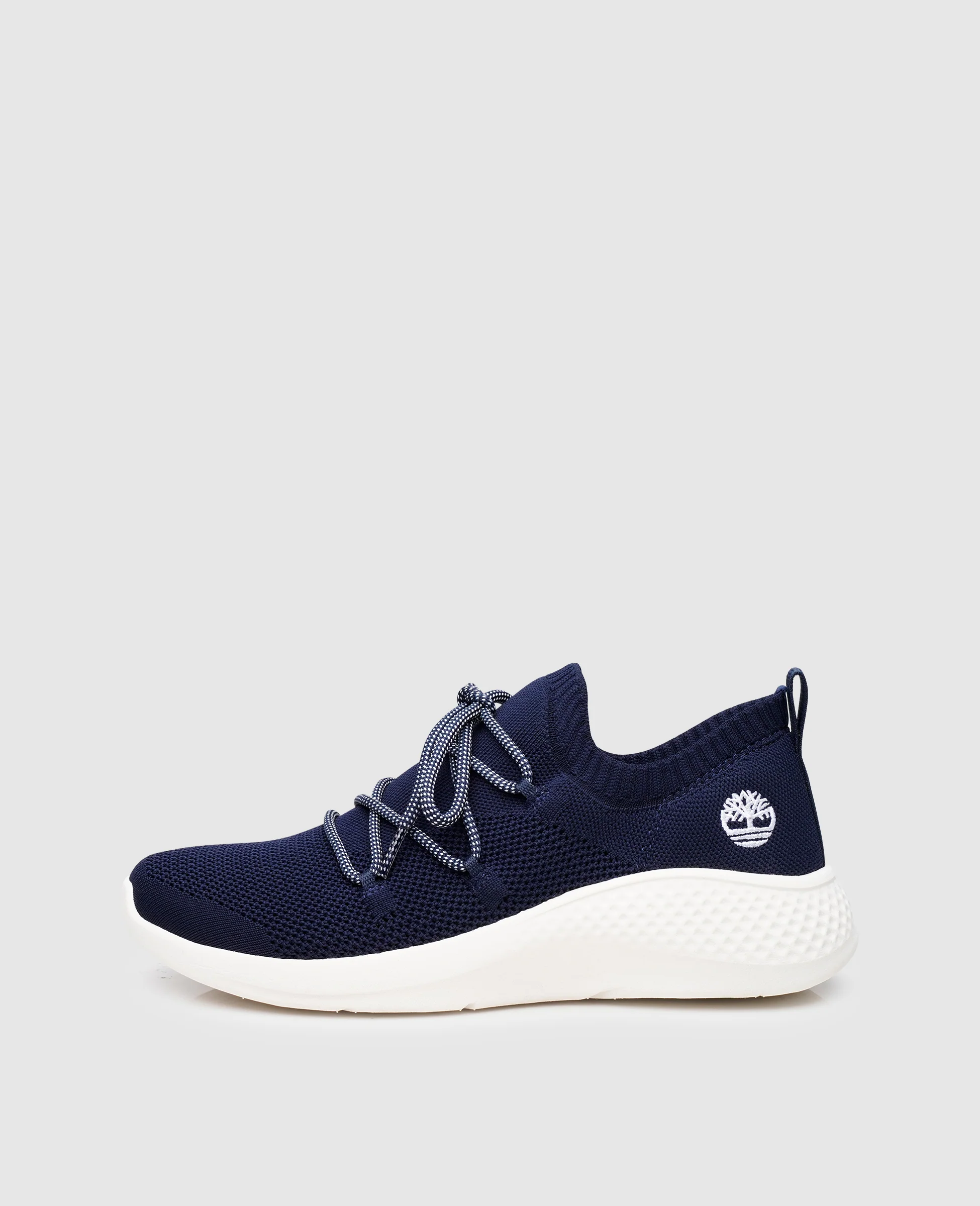Flyroam Go Knit Oxford