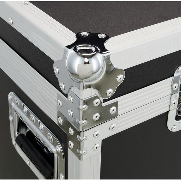 Flyht Pro Case Stacking 4