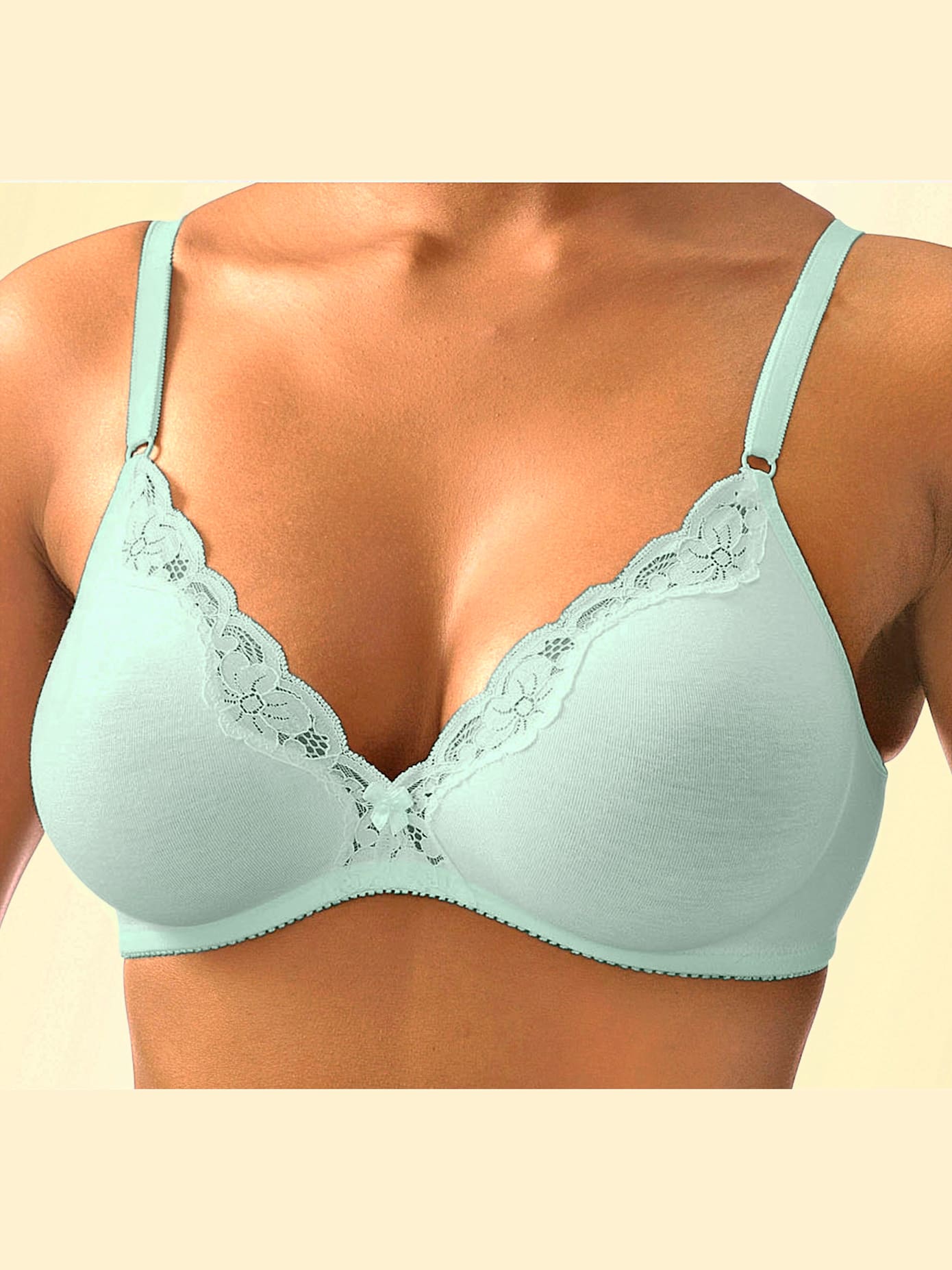 Soutien-gorge bralette sans armatures, bonnets préformés sans couture