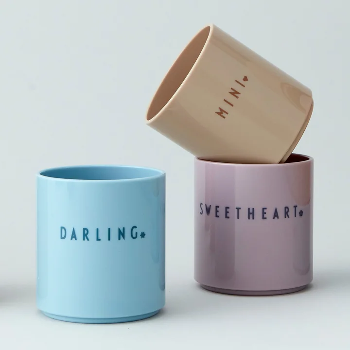 Design Letters - AJ Mini Favourite Tritan Becher, Love / nude