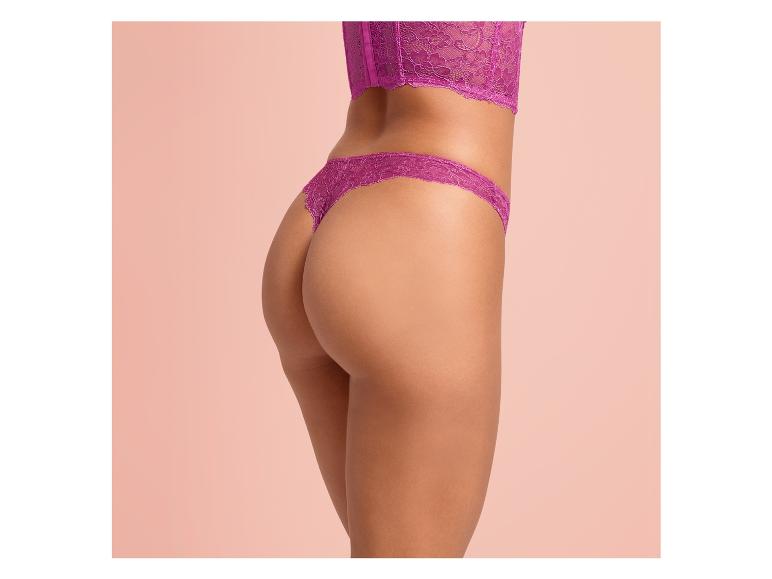 2 dames strings